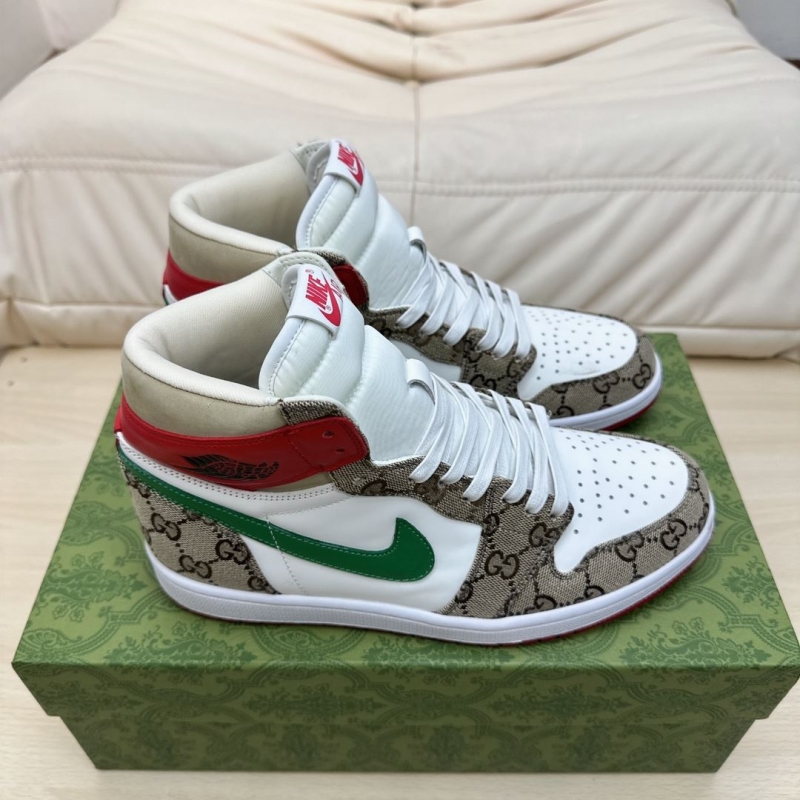 Gucci Sneakers